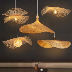 Custom Chinese Indoor Bamboo Weaving Wicker Pendant Light Retro Round Wooden Rattan Hand Woven Chandelier