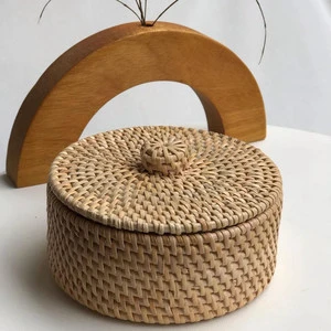 Round Rattan Basket, Natural Wicker Basket, Storage Basket with Lid, Woven Basket with Lid