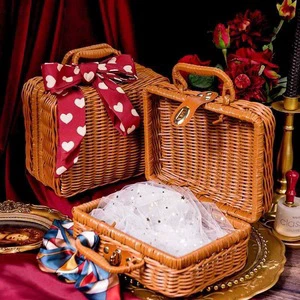 Handmade Mid-Autumn Gift Box Rattan Suitcase and Plastic Basket Woven Wicker Crafts for Photos and Hand Gifts