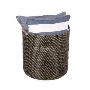 Top Product Eco-Friendly Oval Wicker Rattan Basket Natural Handwoven Multi-Purpose Storage & Decor Solution Vietnam Wholesale