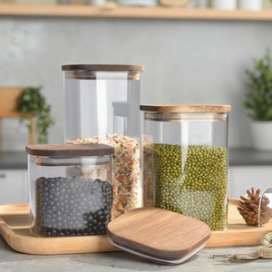 High Borosilicate Glass Square Storage Jar Set With Acacia Lid And Cover 0.5-1L Capacity For Kitchen Food Storage