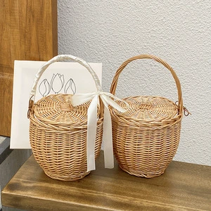 Eco-friendly Wicker Rattan Flower Basket Wedding Flower Girl Basket Ladies Daily Wear Basket for