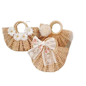 Direct Vietnamese Import TUYET DUNG High Quality Light Brown Water Hyacinth Wicker Basket Classic Style Rattan Handicraft