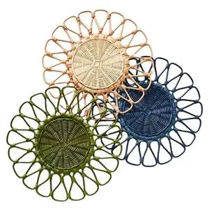 Hight Quality Sustainable Rustic Rattan Charger Plates Natural Eco-Friendly Wicker Placemat Basket Viet Nam Heat Wicker Crafts