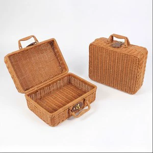 Wholesale PP Synthetic Rattan Woven Multifunction Eco-Friendly Storage Basket Modern Wicker Picnic Suitcase Box Handle Kitchen
