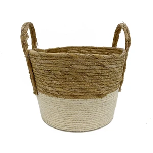 Handmade Picnic Woven Straw Storage Baskets Handmade For Sundries