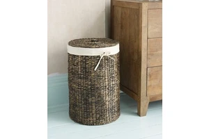 Natural Rattan Hand Braided Basket with Handles Eco-friendly Vintage Style Multi-Purpose Daily Storage Custom Logo Vietnam Made