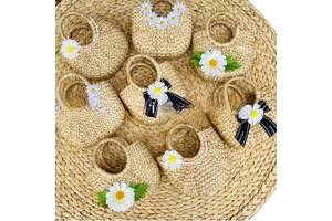 Vietnam Manufacturer's Classic Light Brown Rattan Picnic Basket Stylish Door Wicker Flower Storage Holiday Gifts TUYET DUNG