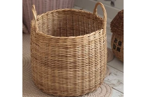 High quality decorative rattan basket for organizing fruit kitchen supplies and small accessories with a stylish aesthetic