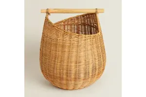 Unique Shaped Rattan Storage Baskets Rattan Gift Handwoven Wicker Basket With Handles Wholesales Handmade 100% From Vietnam