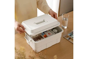SHIMOYAMA Plastic Portable Craft Room Toolbox Box Multipurpose Medicine Organizer With Removable 3 Compartment Tray