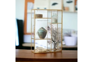 Latest Design Brass and Glass Gold Finished Shadow Box Displaying Shelf for Home Living Room Decor Storage Box