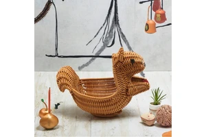 Modern Charming Rattan Squirrel Storage Basket Kids Room/Nursery Animal Shape Storage Bin Organizer Home Decor