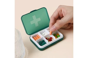 Custom Logo Printing Square Plastic Storage Box Folding Pill Organizer for Travel and Home Medicine Storage
