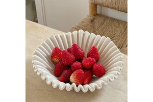 Nordic Style Wavy Edge Ceramic Tray for Fruit & Decor Home Desktop Storage Tray Creative Craft Decorative Tray