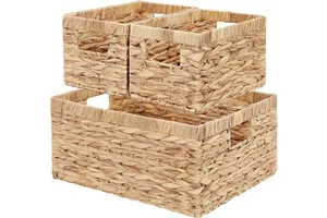 3-piece Natural Water Hyacinth Storage Basket Decorative Basket with Handle Multi-functional Toy Sundries Storage Basket