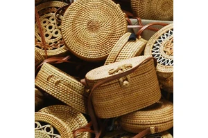 High Quality Large Woven Bamboo Carved Painting Business Gift with Convenient Vintage Design for Home Decoration