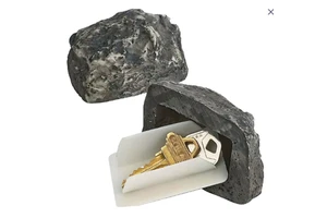Hider Art Deco PP Outdoor Patio Door Key Box with Simulated Small Stone Decorations for Home Decor