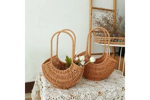 Handmade Plastic Wicker Flower Holder Rattan Storage Basket Flower Baskets Wall Hanging Basket Standing Type with Long Handles