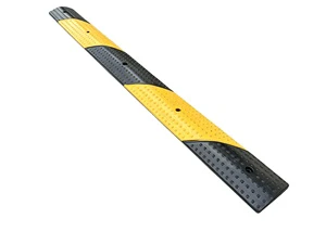 Modular Mini Speed Hump 1000*100*20mm Industrial Recycled Rubber Road Buffer Zone High Visibility Yellow Black Safety Ramp