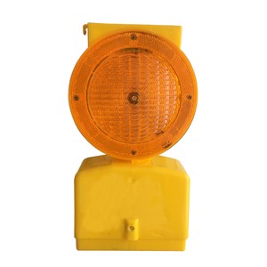 Construction Site Roadside High-Intensity LED Flashing Warning Traffic Signal Light with 5-7 Days Solar Backup