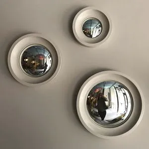 Round Wall Mirror Set Minimalist Decorative Glass Framed Convex Design for Indoor Use