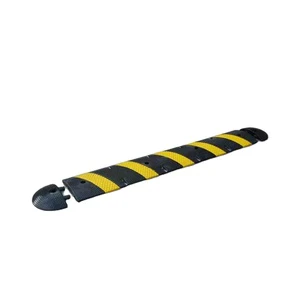 European 6 Foot Reflective Yellow/Black Traffic Rubber Speed Hump Traffic Safety Equipment