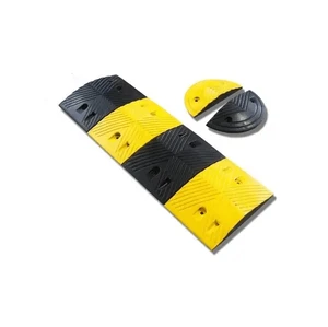 Reflective for Traffic Safety Solid Rubber Speed Breaker Yellow-Black Road Speed Hump for Traffic Safety