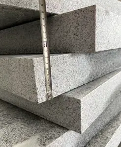 Low Price Natural Grey Granite Kerbstone Outdoor Use Curbstone Paving Stone for Park with Modern Design and 5-Year Warranty