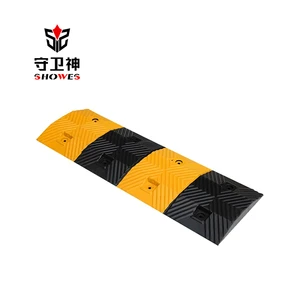 Wholesale Portable Rubber Highway Speed Bump Equipment Road Retractable 50 Ton Speed Bump Hump