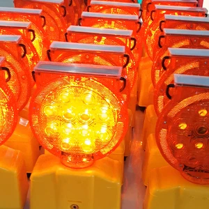 LB-6006 Factory Production Red Amber Solar Traffic Barricade Warning Light with LED Strobe IP57 Waterproof & 48-Hour Runtime