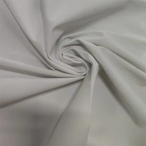 Fast Delivery Stock Sale Luxury Glossy Metallic Liquid Satin Reflective Fabric Plain Dyed Boys Girls Crystal Silk Heavyweight