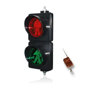 10 Years Factory Children's Teaching Use 100mm Pedestrian Traffic Lights