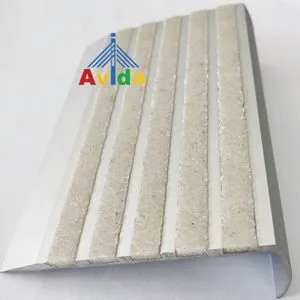 Photoluminescent Stair Nosing Anti-Slip Glow-in-the-Dark Safety Tread Tape Concrete Aluminum Stair Edging Luminous Floor Nosing