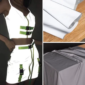 210T Lightweight Polyester Taffeta Reflective Fabric Stretch Waterproof Outdoor Lining Clothing Coat Jacket
