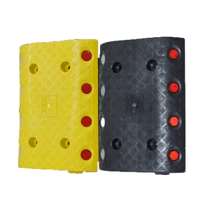 Wholesale Rubber Plastic Speed Bump Ramp Plate Deceleration Buffer For Roadway Road Use Speed Limit Plate For Automobile Use