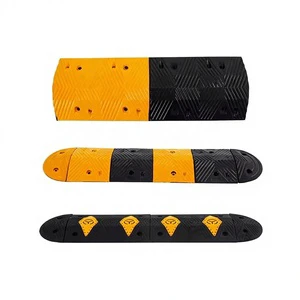 Portable Reinforced PVC Rubber Plastic Speed Bump with High Impact Resistance for Road and Railway