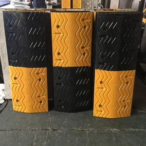 High Intensity Rubber Road Speed Bump Hump