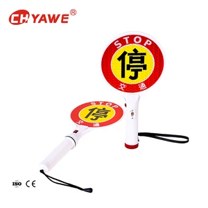 Wholesale Portable Traffic Light ABS PC Handheld LED Stop Word Warning Lamp Battery Powered Blinking Road Safety OEM Factory