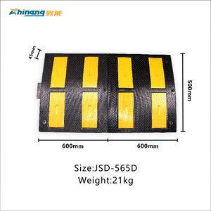 Durable Reflective Rubber Speed HumpRoad Safety Products Rubber Speed BumpHigh Strength Rubber Speed Bump
