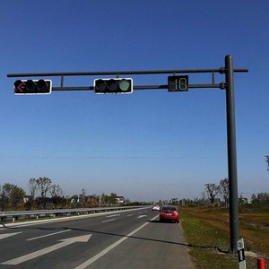 Top Quality Customized Outdoor Traffic Light Lamp Waterproof Post Traffic Light and Traffic Sign Pole