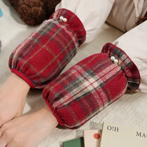 Plaid Sleeve Protectors Red Checkered Cotton Padded Antifouling For Women Adults Winter Use