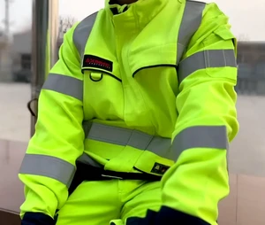 High Quality Acrylic Material Hi Vis Reflective Flame-Retardant Safety Jacket Hood Waterproof Workwear for Road Construction