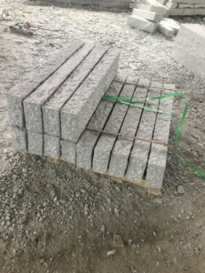 Picked Modern Durable Granite Border Stone Curb Stone Kerb Stone Paving