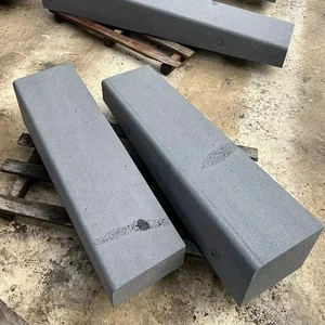 Wholesale Prices China Tumbled Hainan Black Basalt Curbstone Standard Kerbstone Sizes for Garden