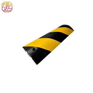 Heavy Duty Rubber Speed Bump, Black & Yellow Striped Traffic Speed Bump for Road, Driveway, Parking Lot Use