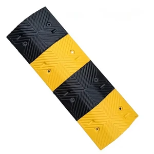 Factory Direct Sale Foldable Portable Durable Yellow Black Industrial Rubber Road Vehicle Traffic Speed Bump