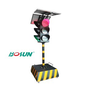 LED Solar Portable Traffic Light, Mmovable Road Safety LED Traffic Signal Light Used for Citty Road