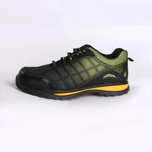 Professional wholesale of protective shoe styles impact resistant puncture resistant leather steel toe safe labor