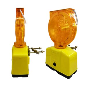 IP68 Waterproof Solar PE Material Traffic Light Cone with High Visibility Flashing Lights for Roadway Traffic Warning